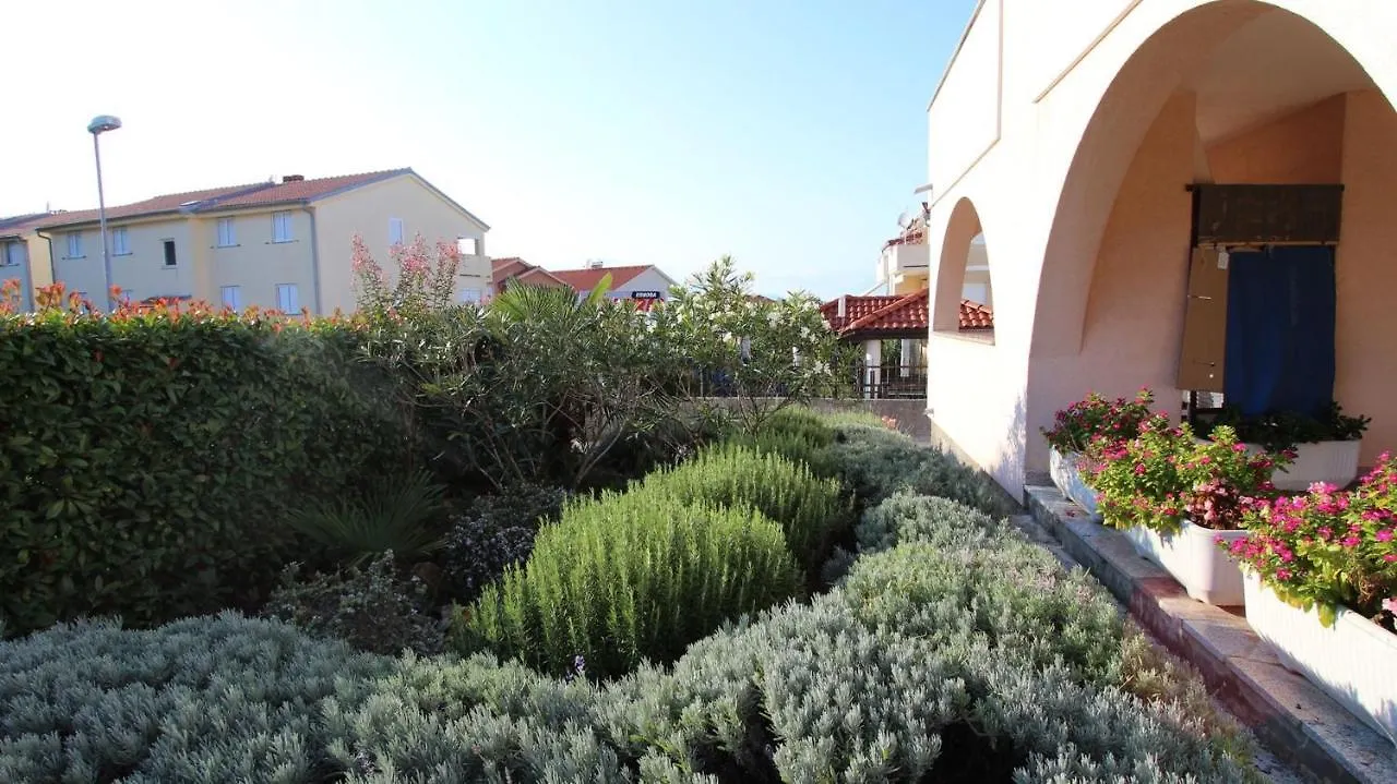 Apartments Vrbovcan Malinska 0*,