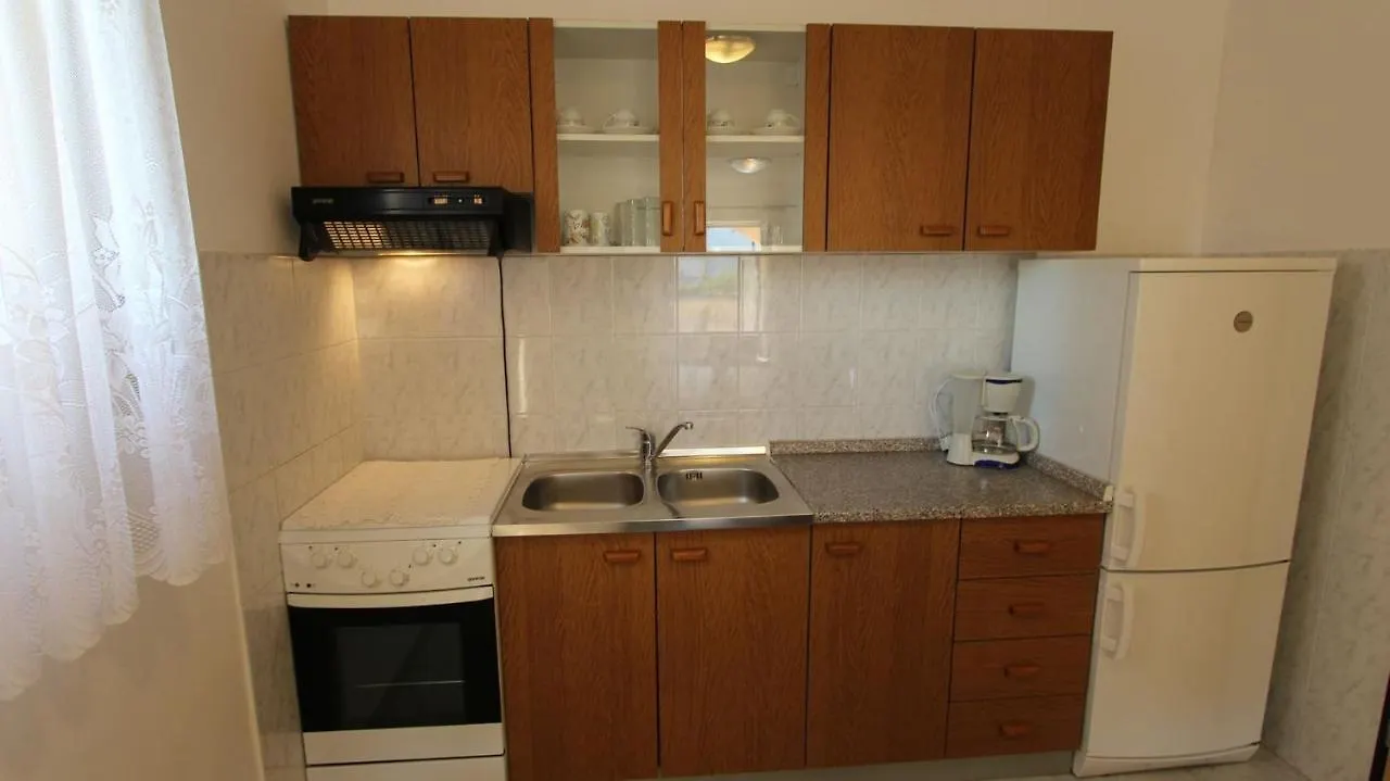 Apartments Vrbovcan Malinska Πανσιόν