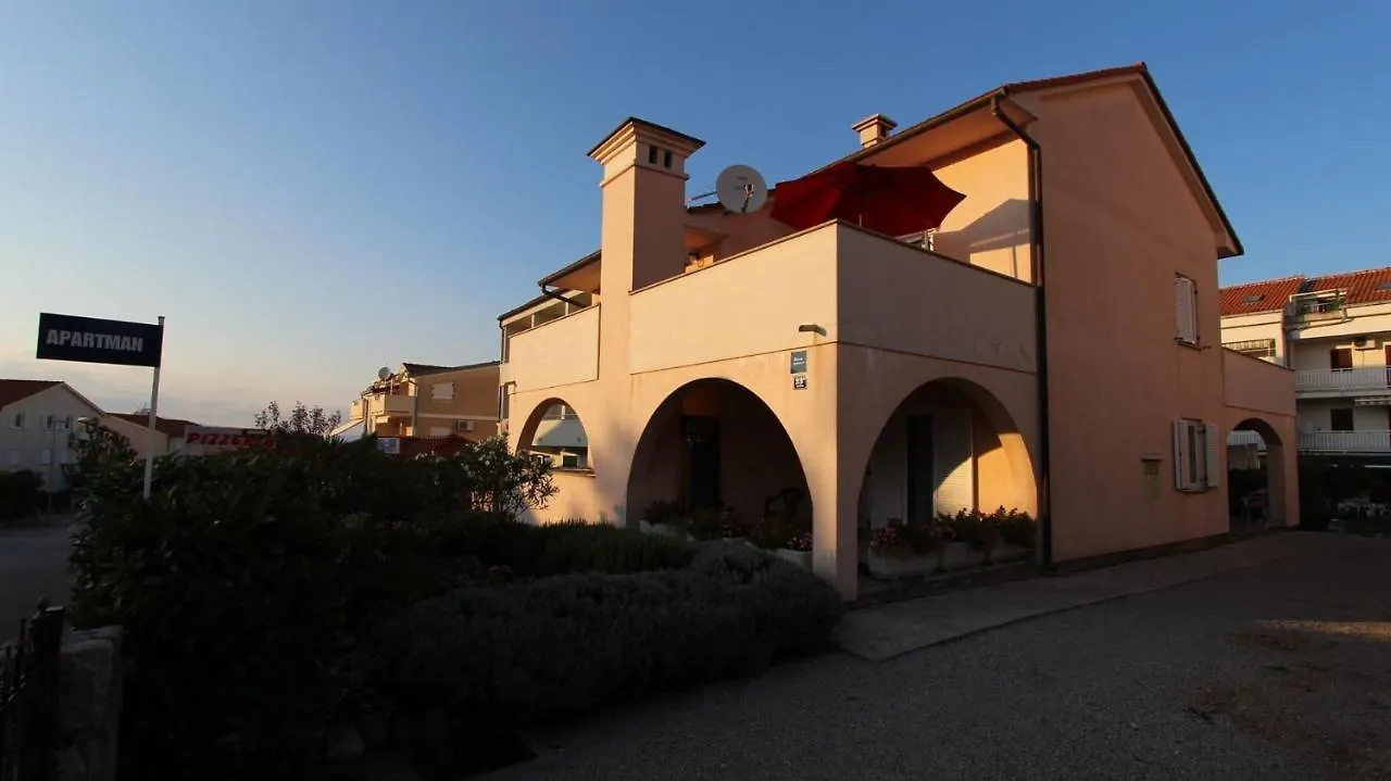 Πανσιόν Apartments Vrbovcan Malinska